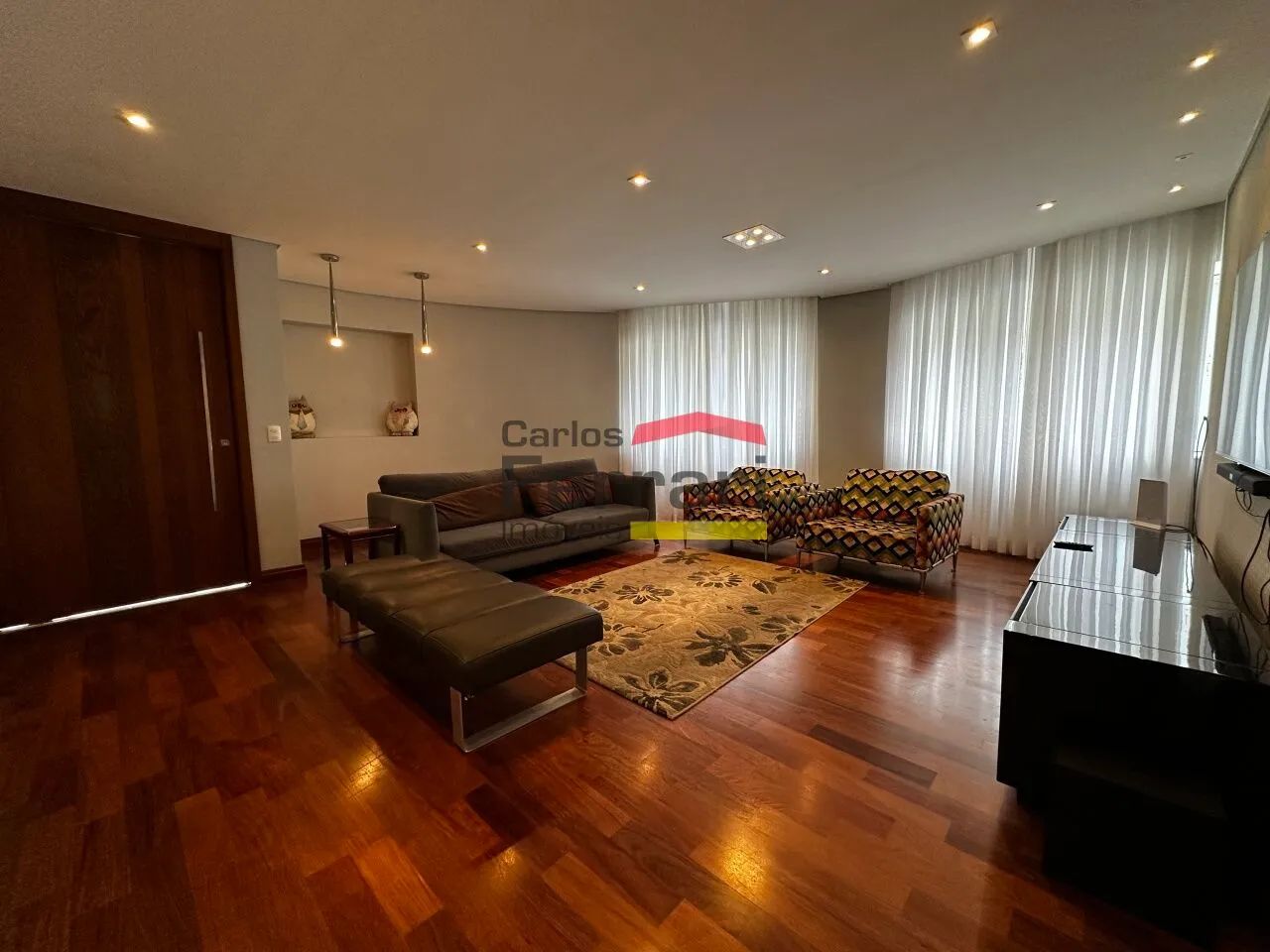 Casa em condomínio fechado