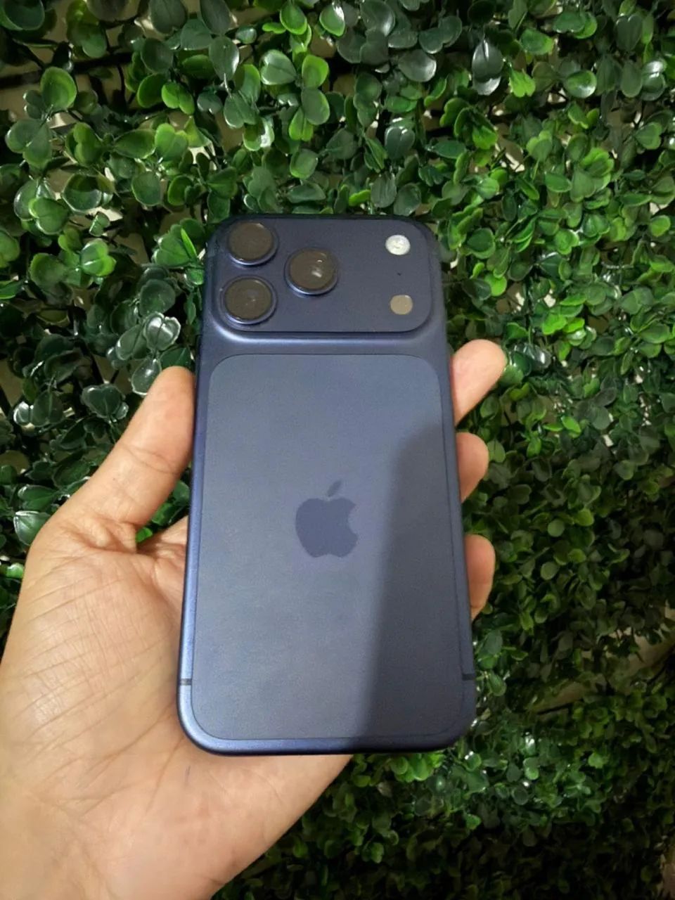 iPhone 17 pro azul - Foto 3
