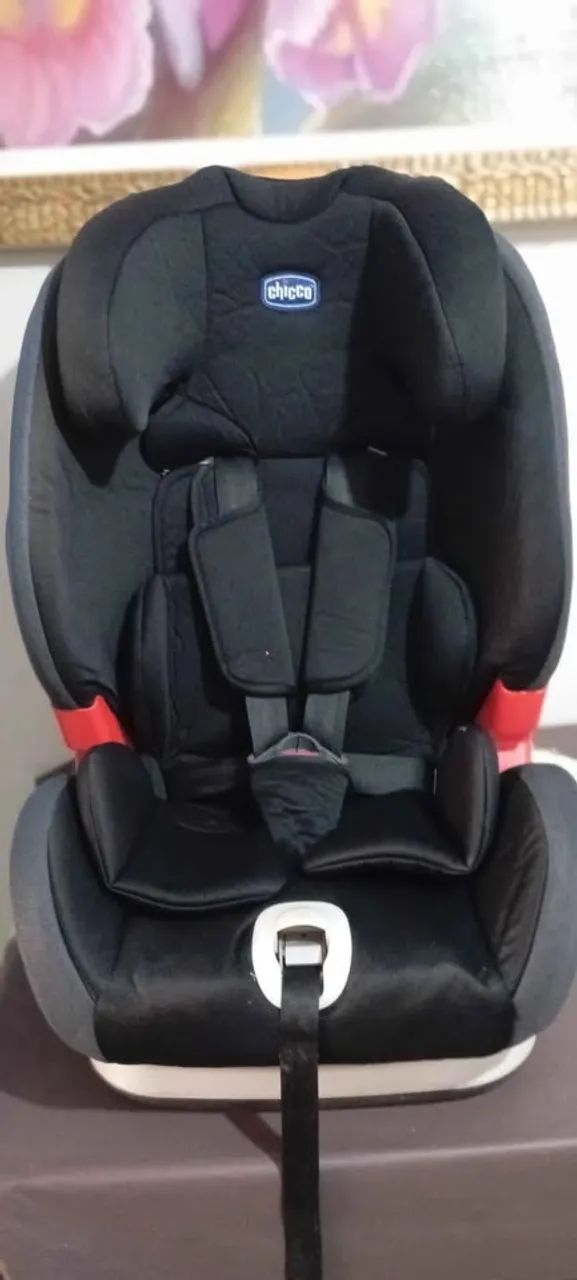 Vendo Cadeira Chicco Youniverse