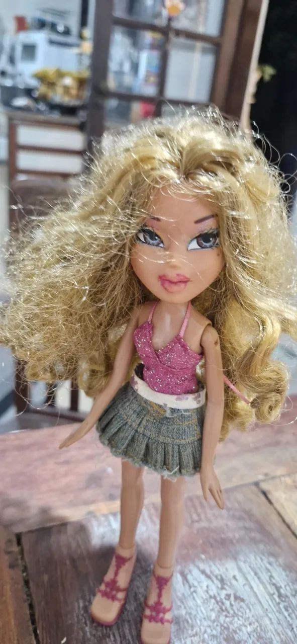 Boneca BRATZ Step Out Yasmin - Foto 2