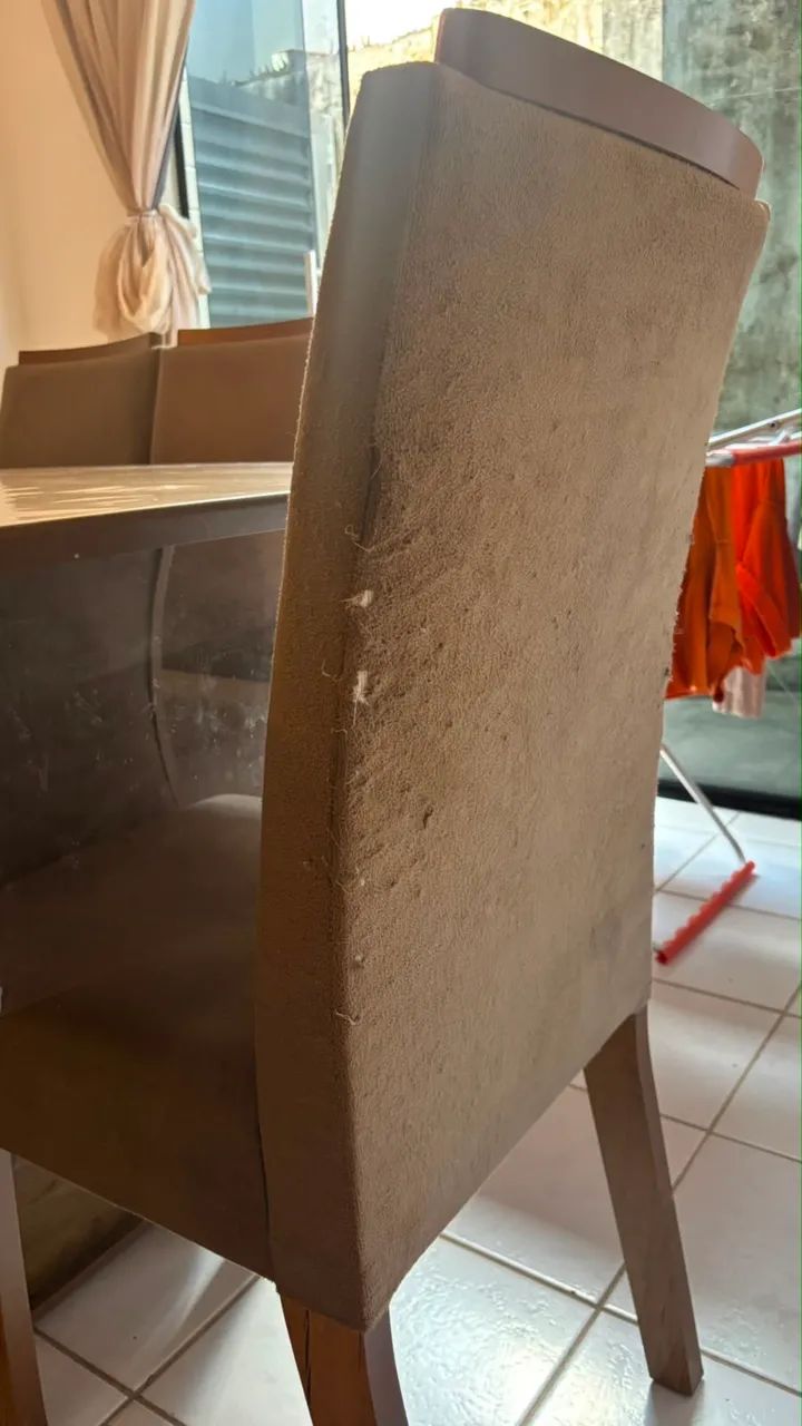 Vendo mesa 6 cadeiras. Para restauração.  - Foto 3