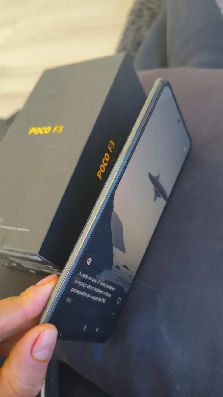 Poco F3 usado, sem marcas de uso e na caixa com nota fiscal  - Foto 4