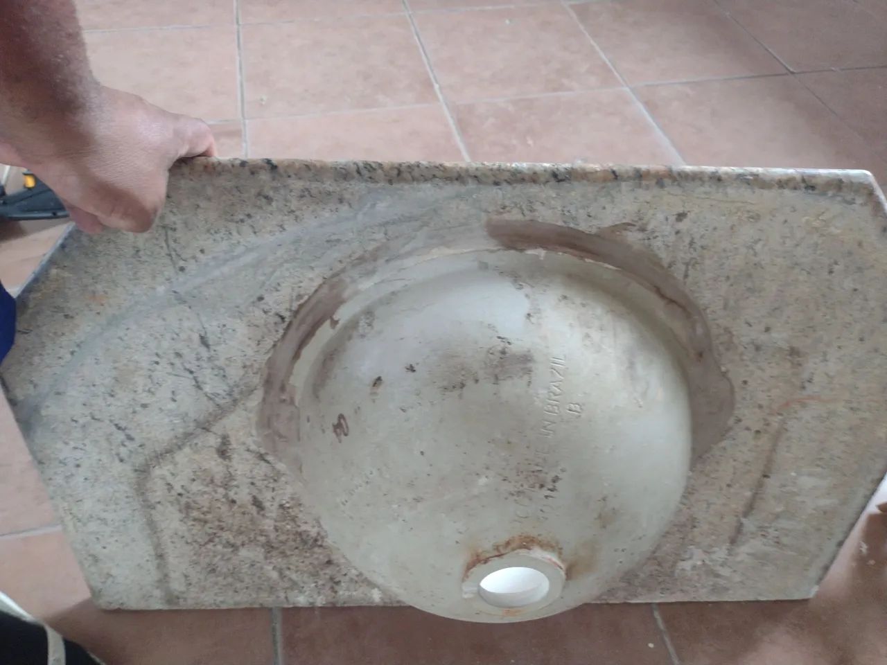 Pia pra banheiro. Com cuba - Foto 2