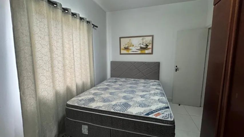 Cama Queen - Base e Colchão