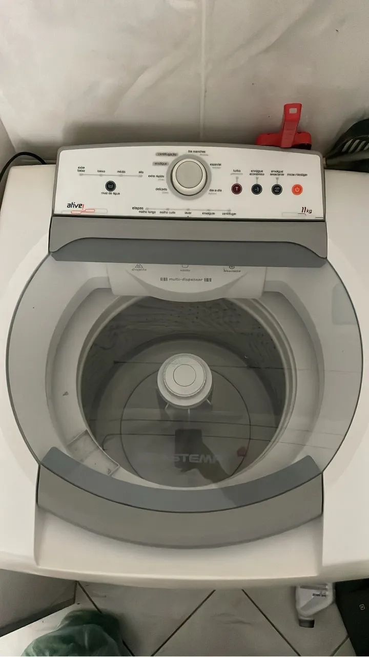 Máquina de lavar seminova