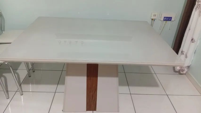 Mesa de janta com cadeiras  - Foto 3