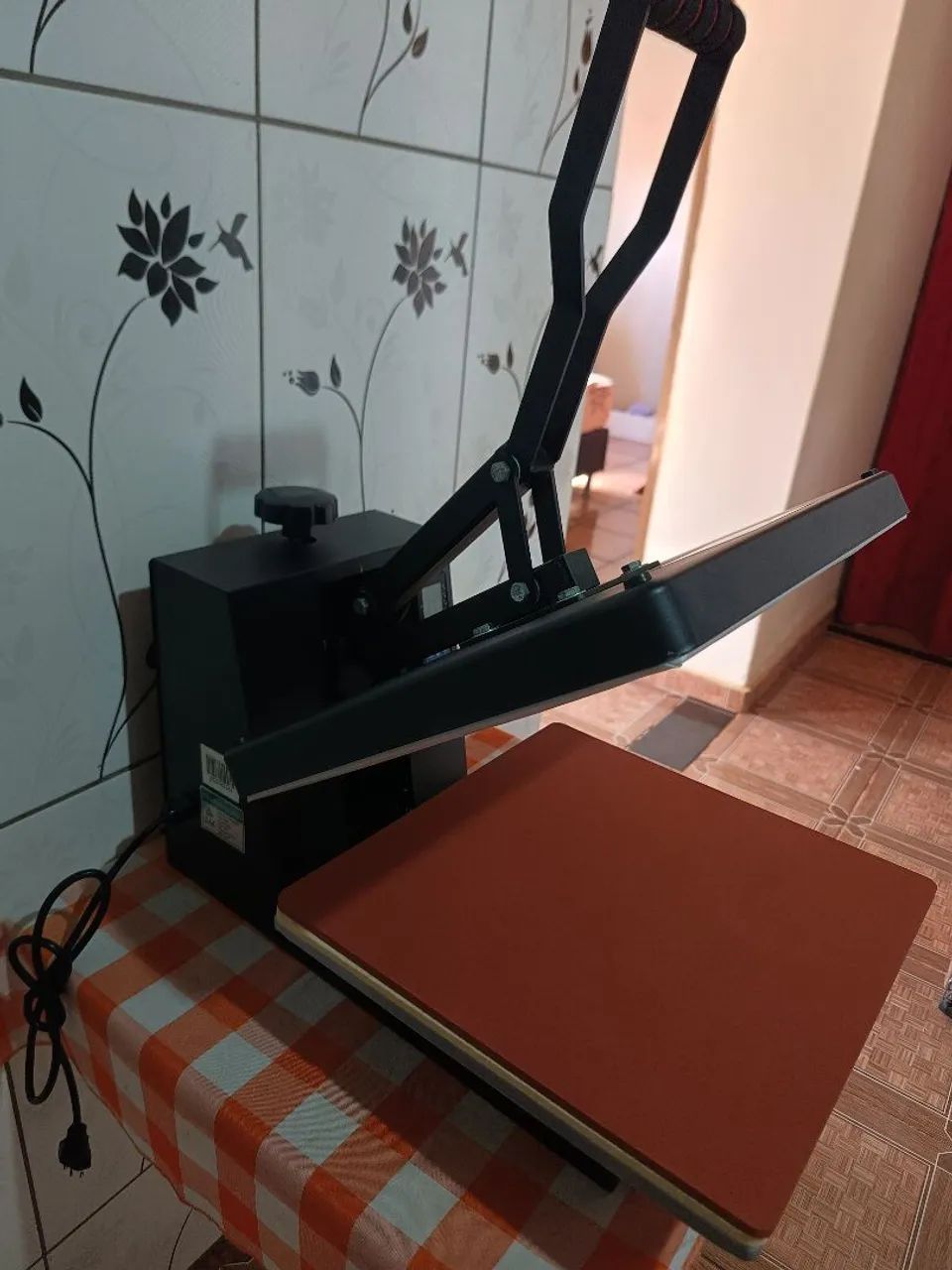 Prensa térmica plana  - Foto 3