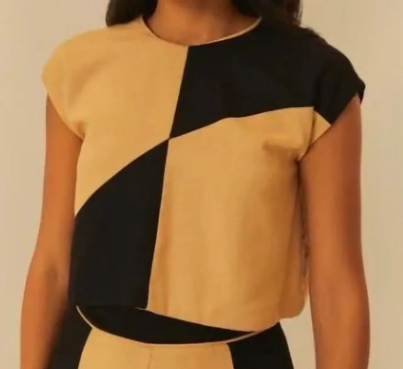 Blusa cropped Farm