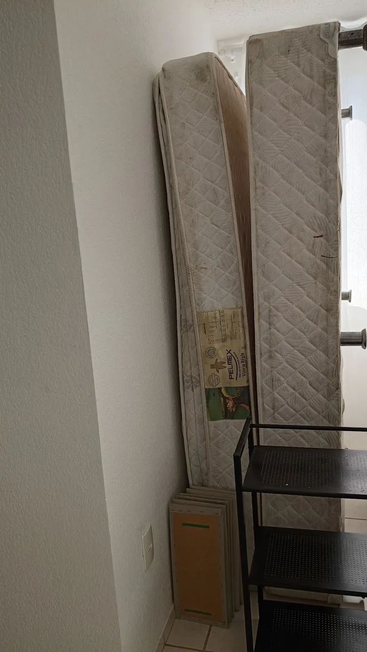 VENDO CAMA BOX SOLTEIRÃO/ INSTANTE E GAVETEIRO MULTIUSO  - Foto 2