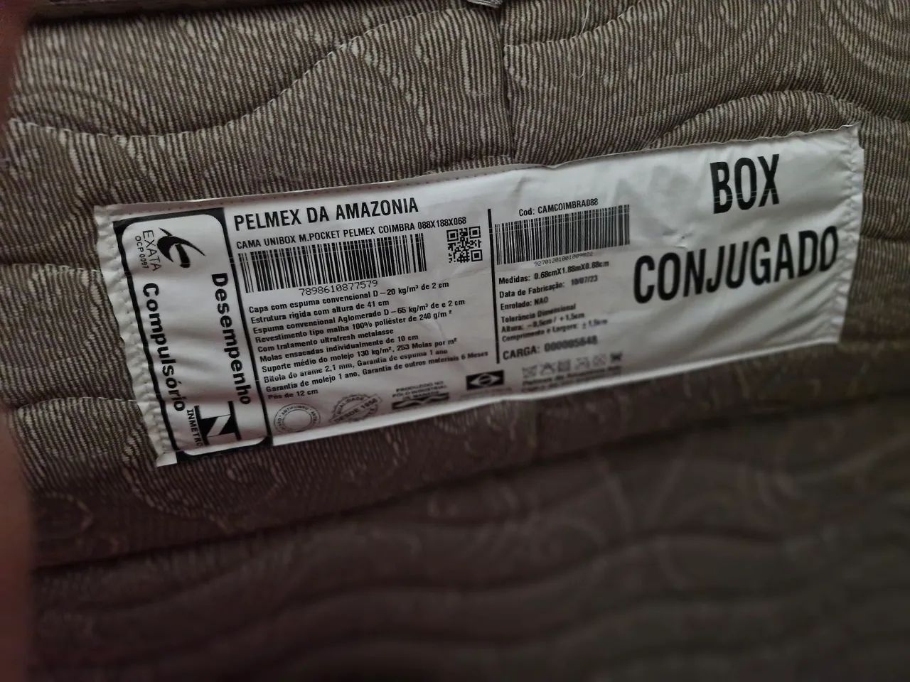 Cama box