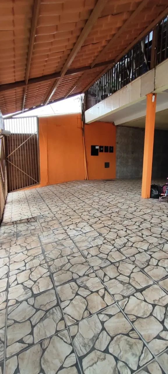 Qnn 22 Ótimo sobrado com 03 residências! Oportunidade!   - Foto 2
