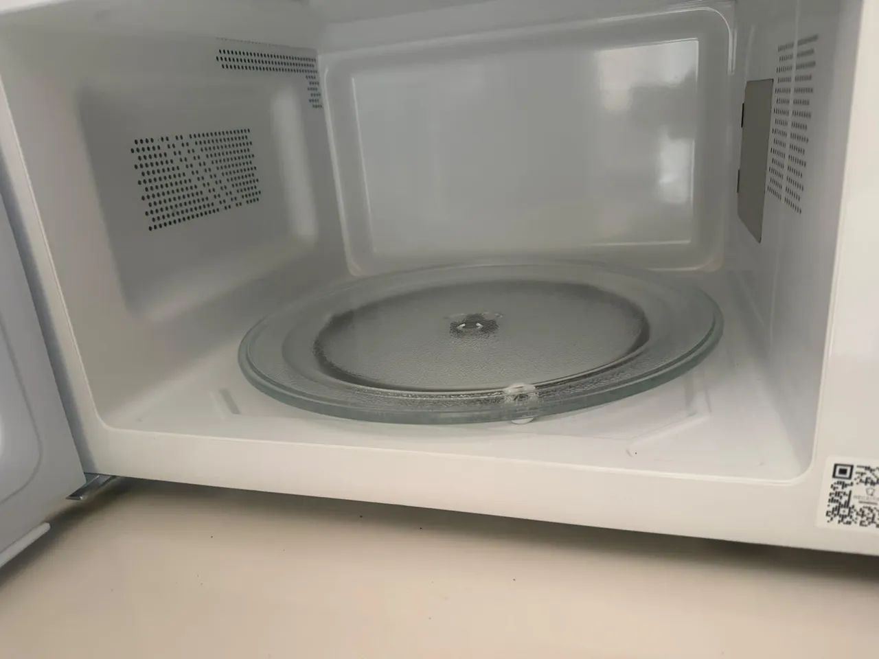 Microondas semi novo  - Foto 2