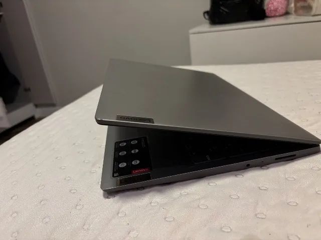 Notebook Lenovo  - Foto 2