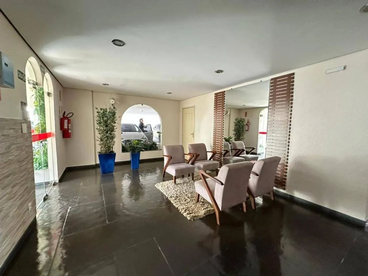 Apartamento para alugar em Campinas, Cambuí, com 3 quartos, com 120 m² - Foto 2