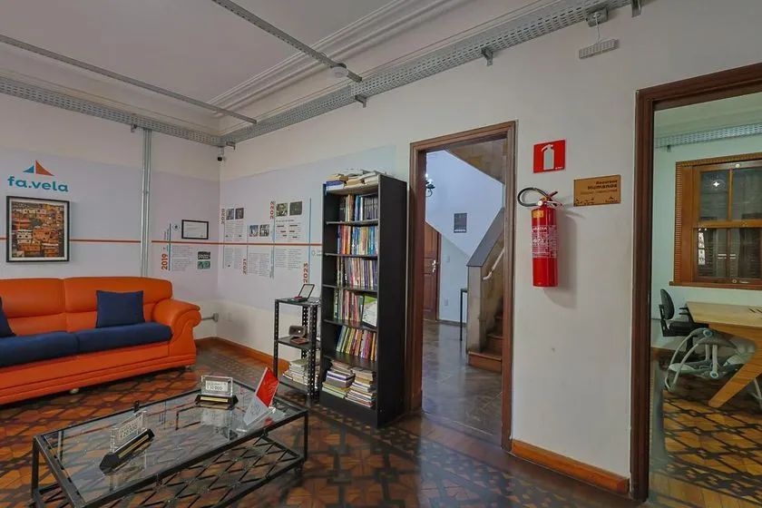 Casa à Venda - Floresta, 5 Quartos, 403 m2 - Foto 4