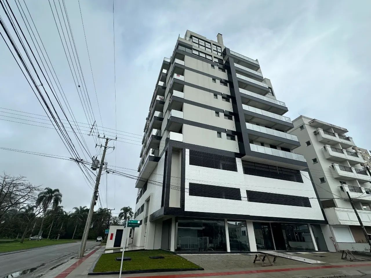 Apartamento à venda com 2 suítes  Pedra Branca, Palhoça/SC