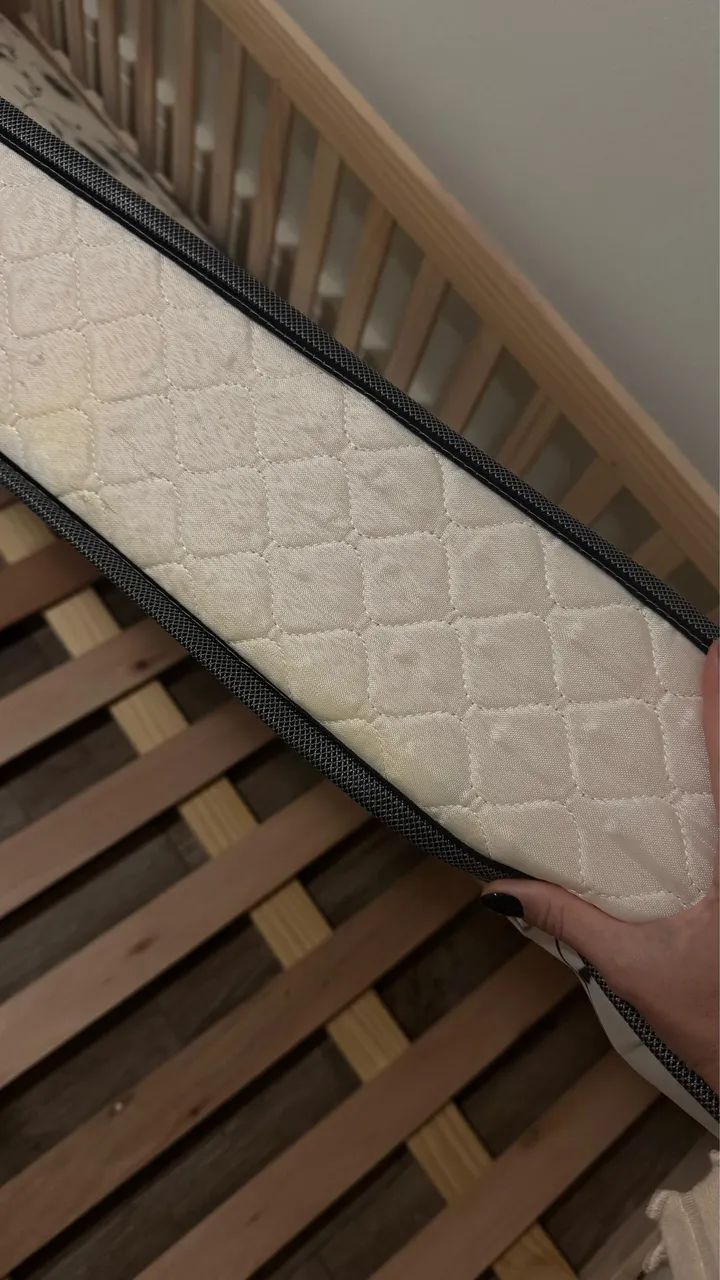 Cama Montessoriana Solteiro com Grade e Telhado - Foto 2
