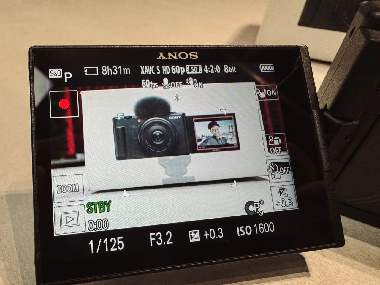 CAMERA SONY ZV1F (estado de nova) - Foto 4