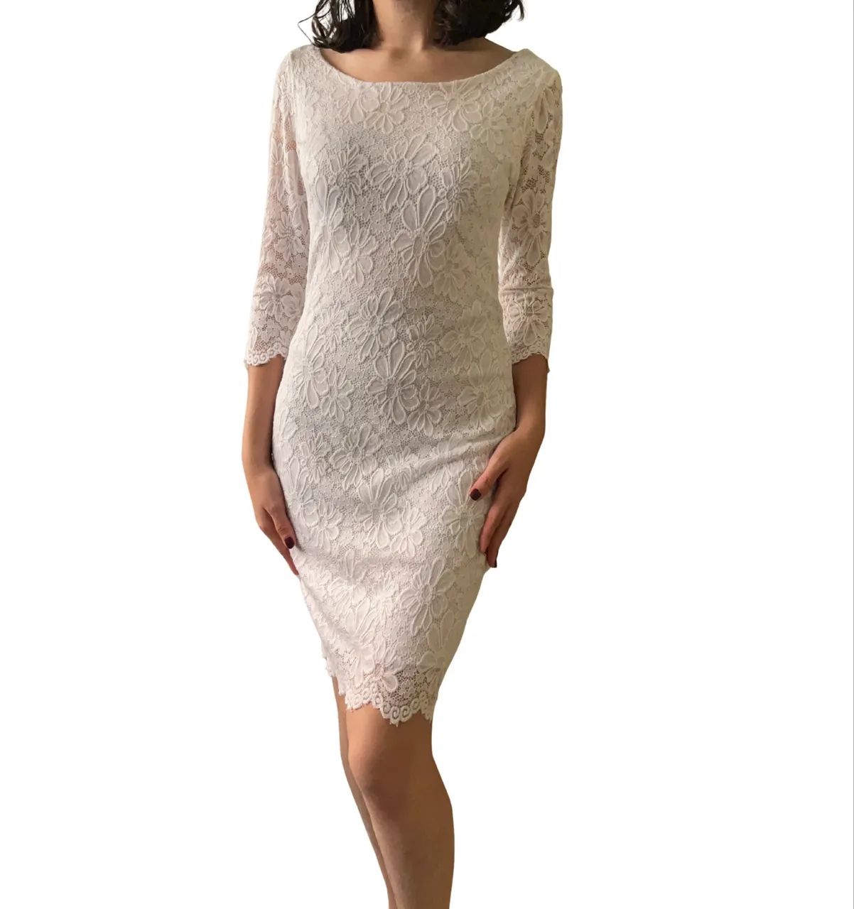 Vestido Branco de Renda