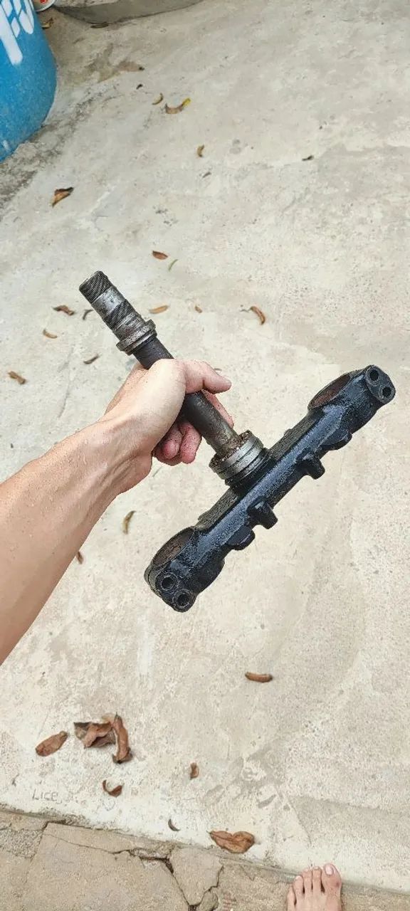 Mesa inferior XRE 300