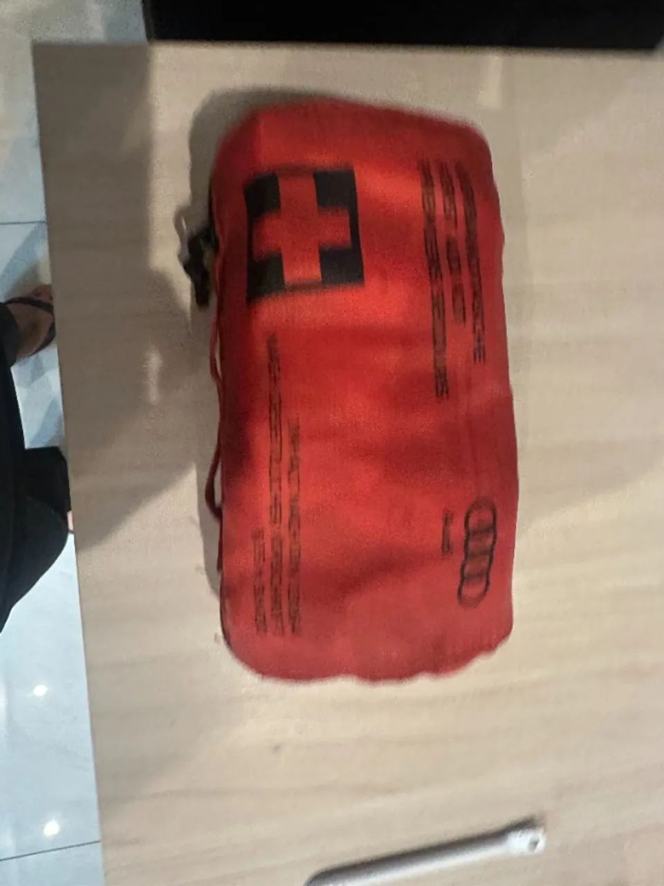Kit de primeiro socorros AUDI - Foto 3