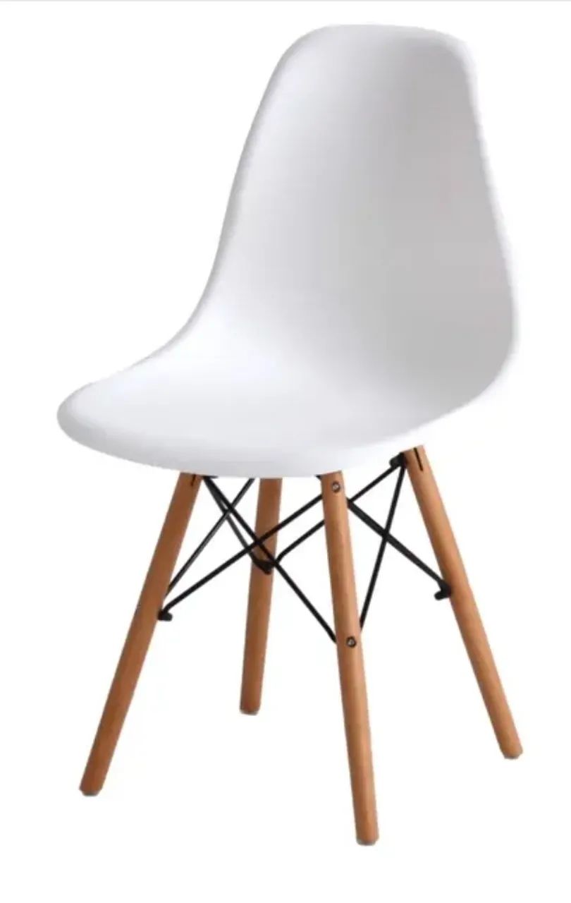 02 cadeiras brancas easy wood bem conservadas