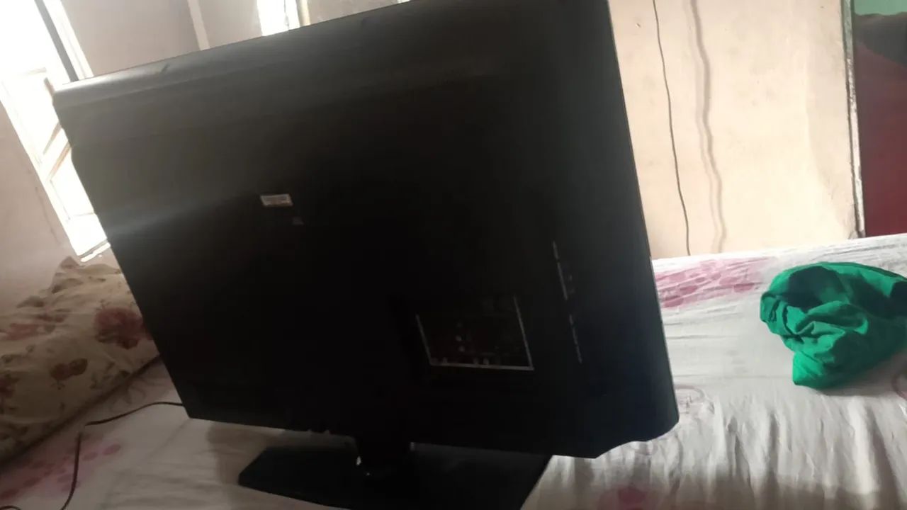 Televisão LED 32 polegadas BUSTER  - Foto 3