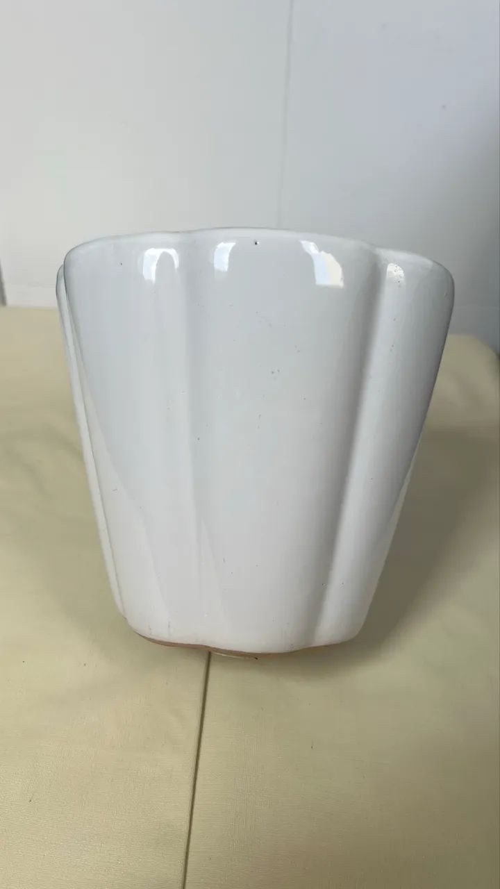 7 Vasos cachepôs diversos R$110,00 - Foto 3
