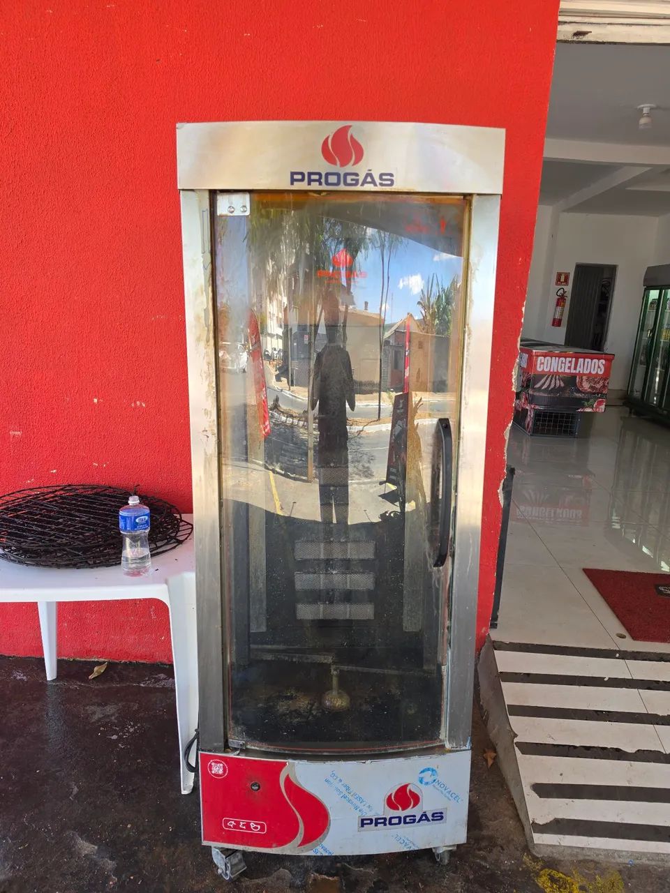 Maquina de assar frango