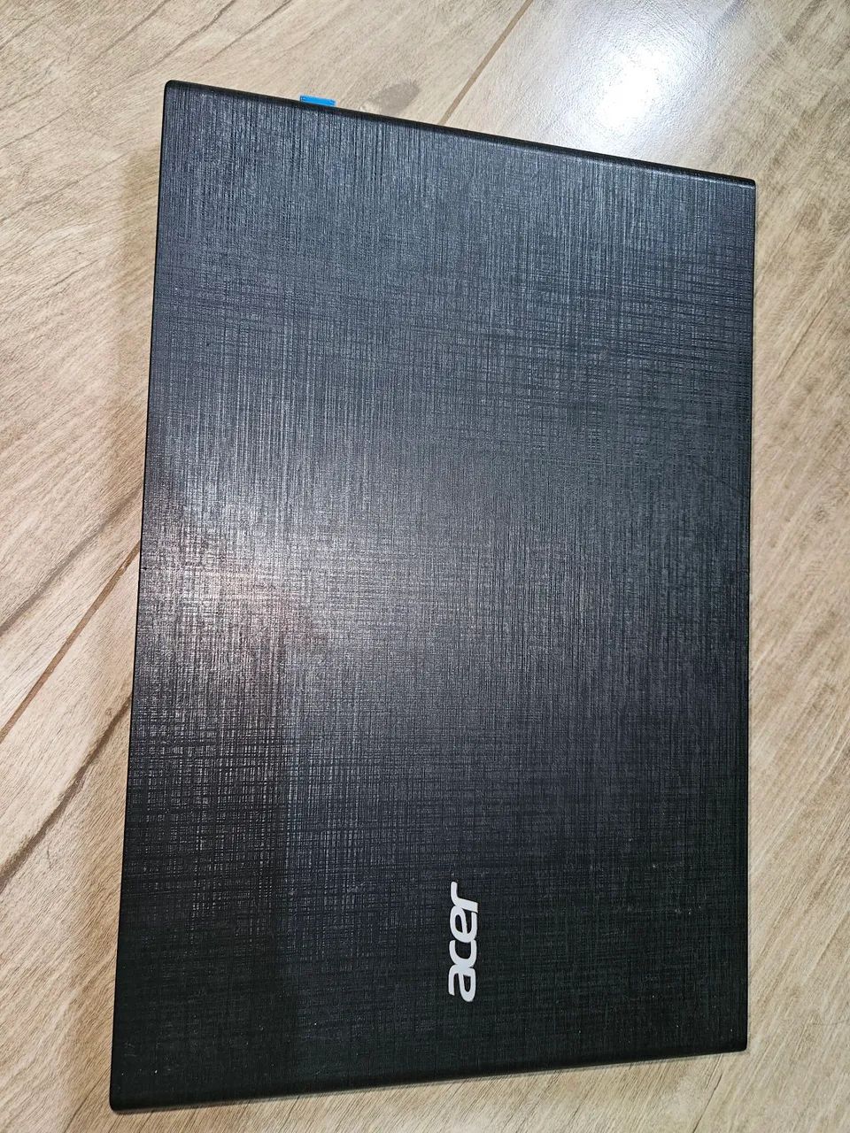 Notebook Acer Aspire E5-573 i5 8GB 1TB 15,6"