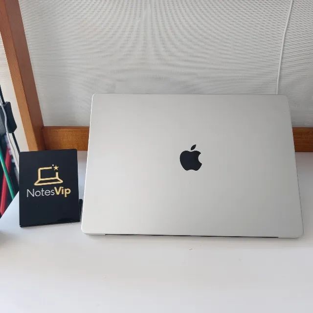 MACBOOK PRO 16 M1 MAX 64GB, 1TB - 113 CICLOS - SILVER - Notebooks