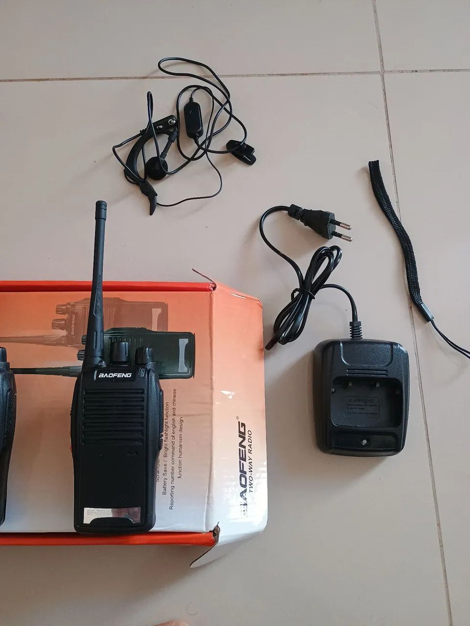 Vendo Par de rádio baofeng, novos e completos. - Foto 3
