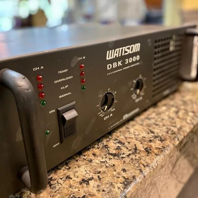 amplificador DBK3000 WATTSOM
