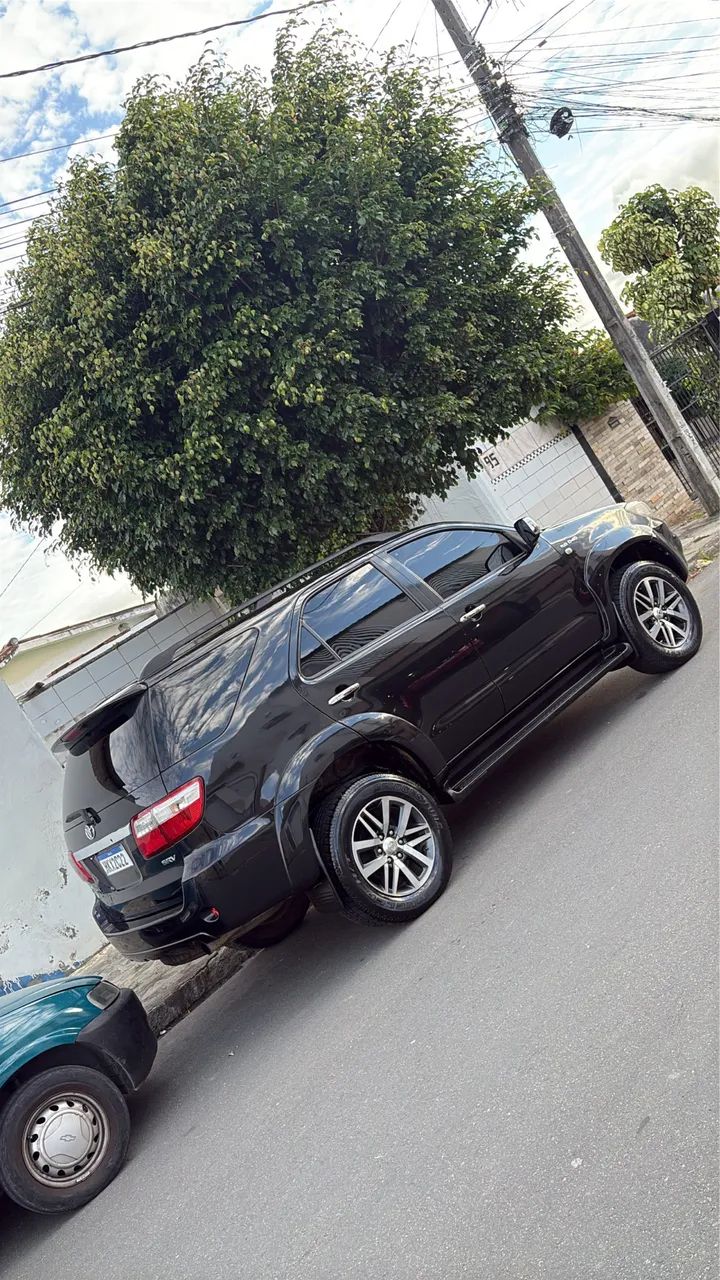 Toyota Hilux CD SRV D4-D 4X4 3.0 TDI DIES 2009