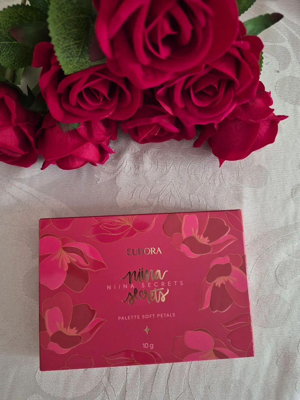 Palette Soft Petals Niina Secrets Eudora lacrado e original 