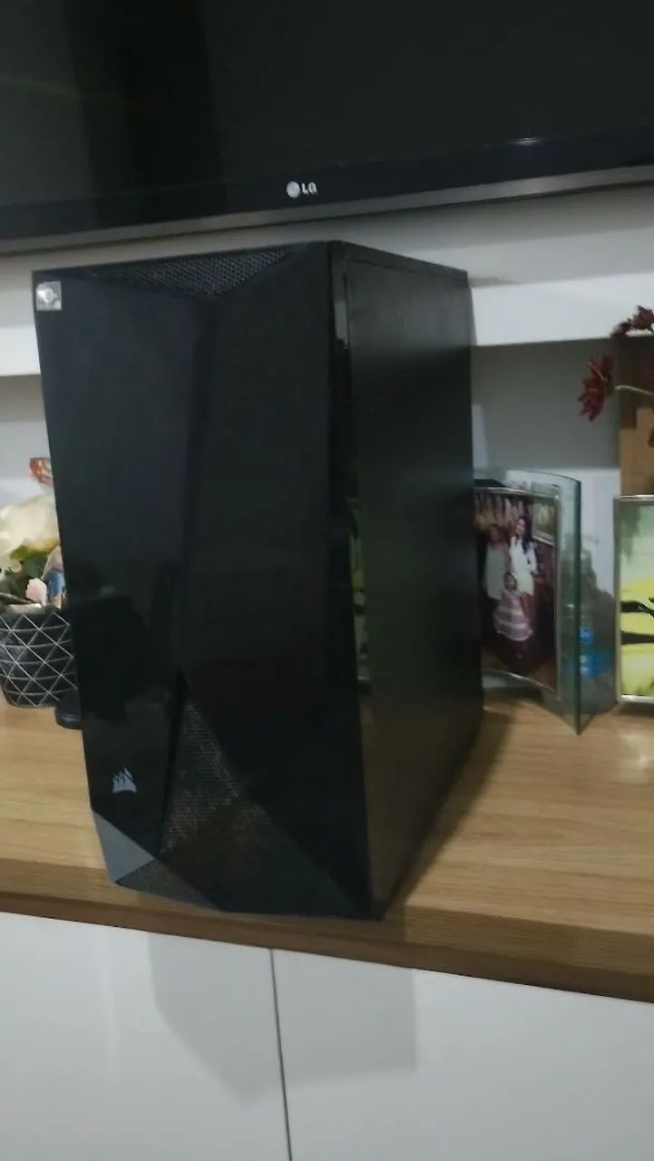 Gabinete Corsair speec delta  - Foto 2