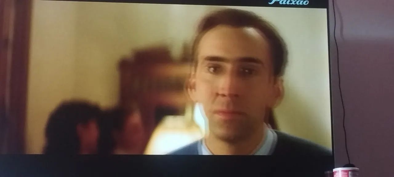 Vendo uma linda televisão de 50 polegadas 