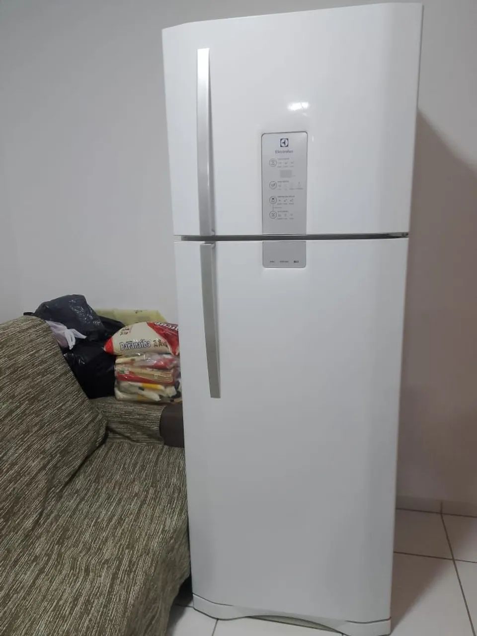 VENDO GELADEIRA ELETROLUX DUPLEX URGENTE - Foto 2