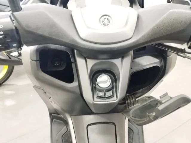 NMAX CONNECTED SE 160 ABS 2024 - Foto 5
