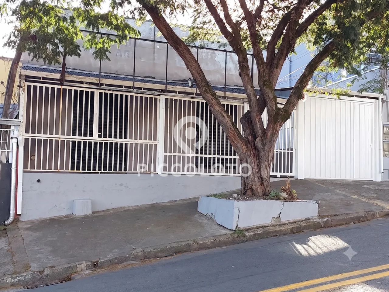 Casa à venda em Campinas, Jardim Yeda, com 3 quartos, com 250 m² - Foto 3