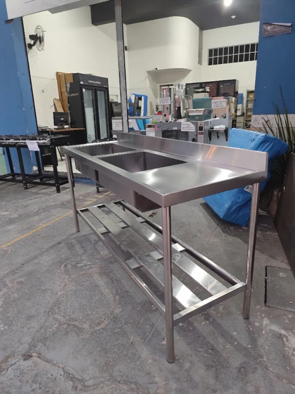 Pia Industrial Linha Pesada em Inox 2,80x0,60x0,90 com 2 Bojos - Foto 2