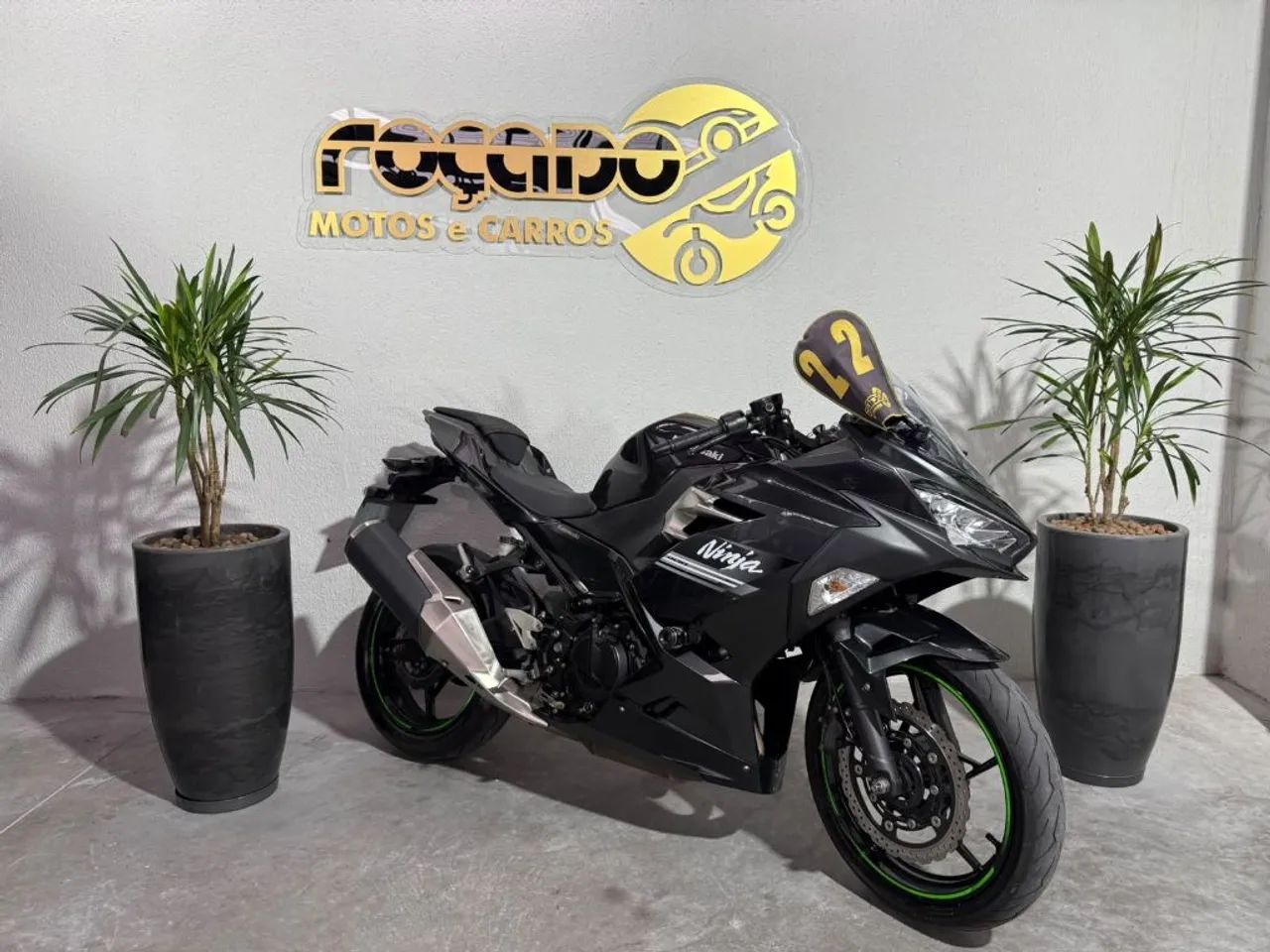 NINJA 400
