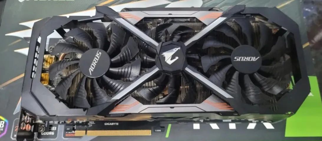 RTX 2060 AORUS Xtreme - Foto 3
