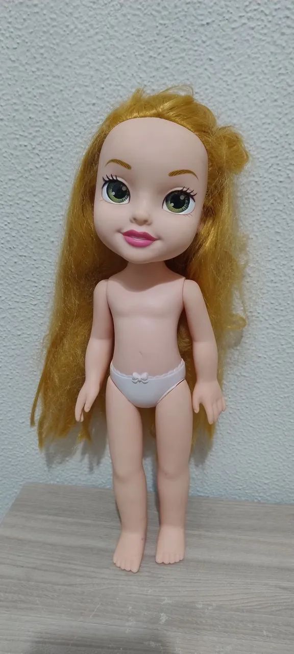 Boneca Rapunzel 35 cm de altura - Foto 4