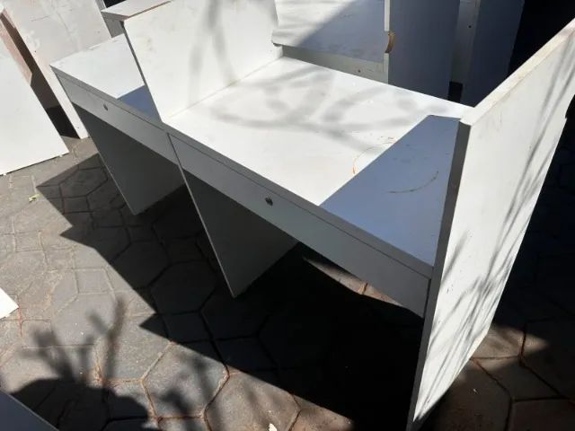 Mesa de escritório/repartição