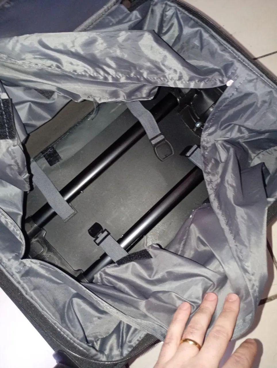 Mala de Viagem American Tourister - Funcional e Resistente  - Foto 4