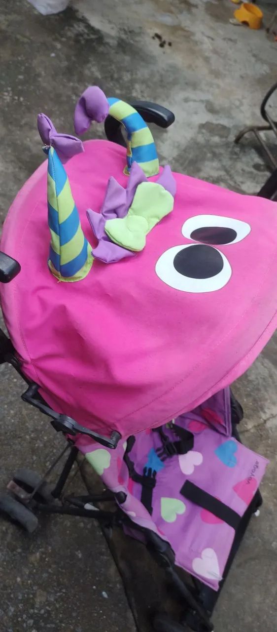 Carrinho bebê passeio