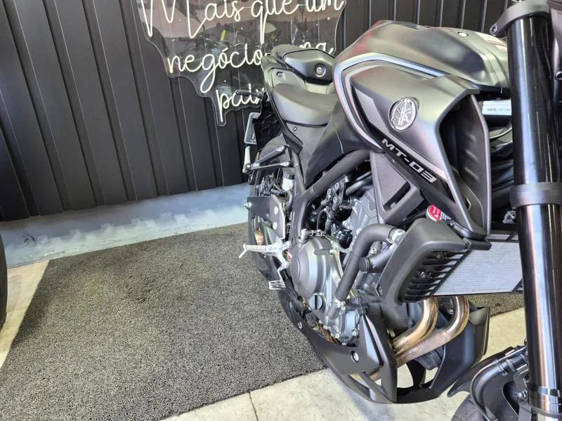 YAMAHA MT03 ABS LE 2026 - Foto 4