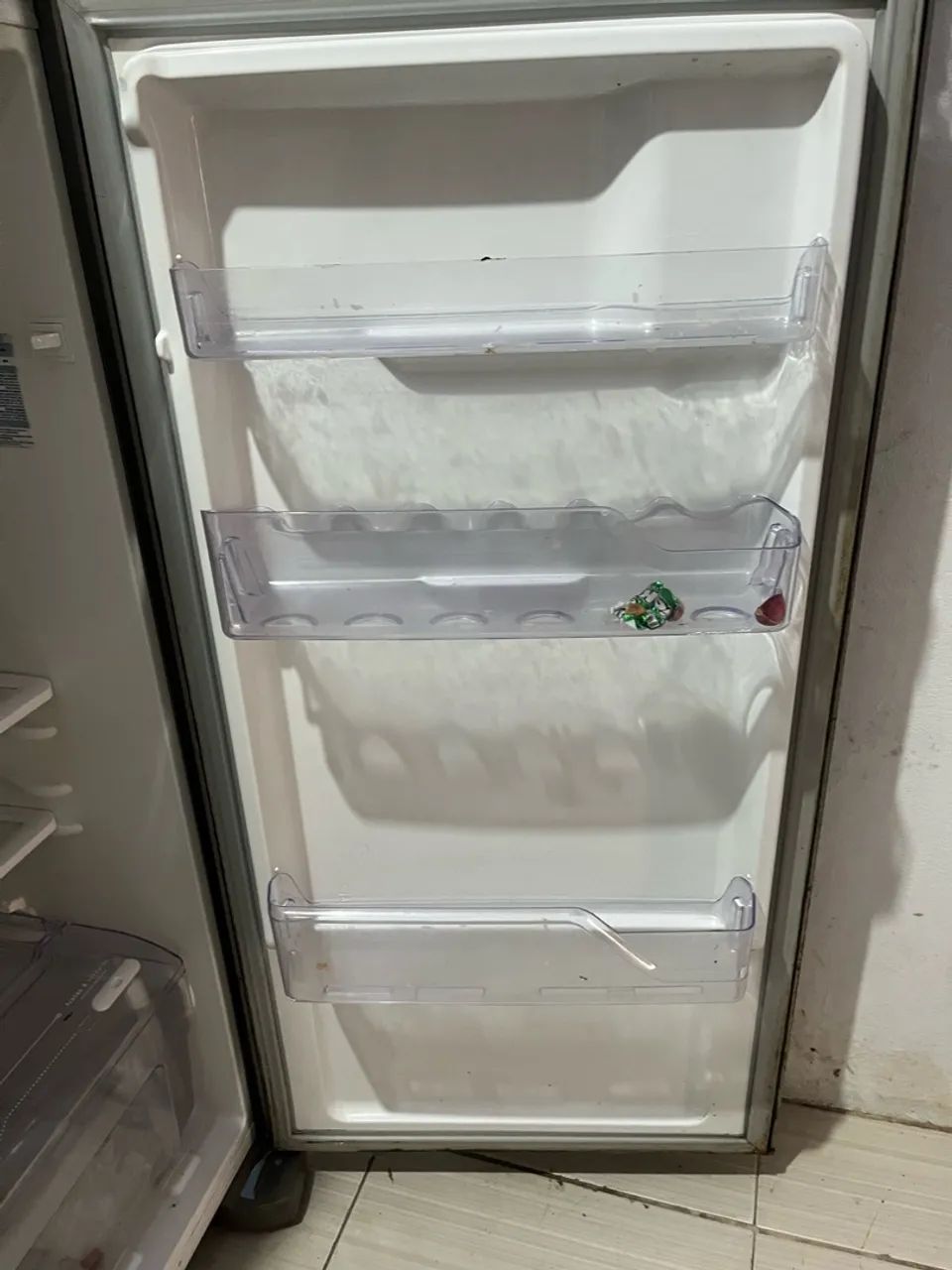 Geladeira com defeito 