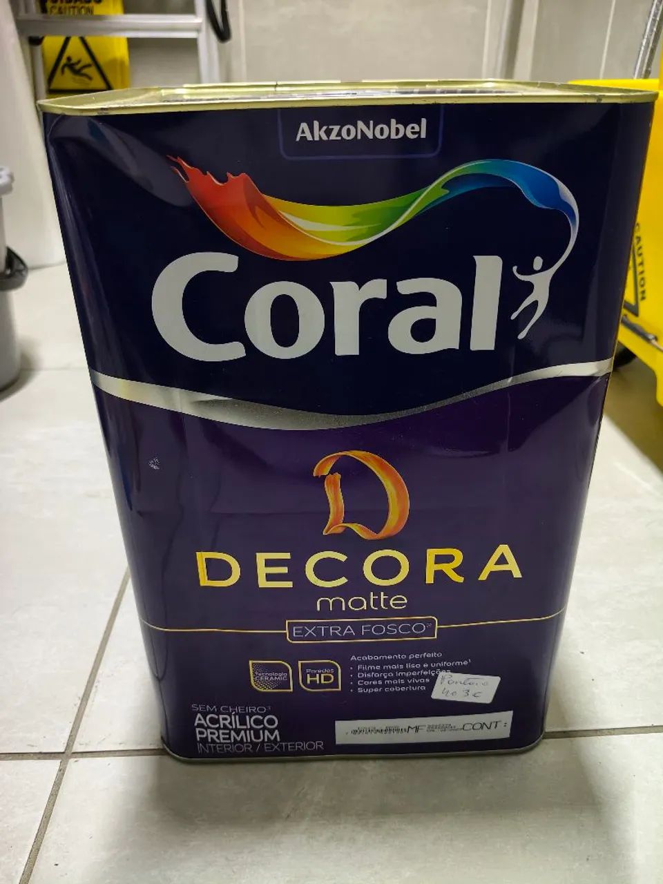 VENDO LATA DE TINTA 